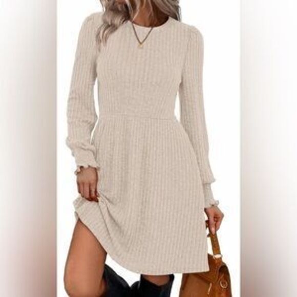 Dresses & Skirts - Elegant Ribbed Knit Dress